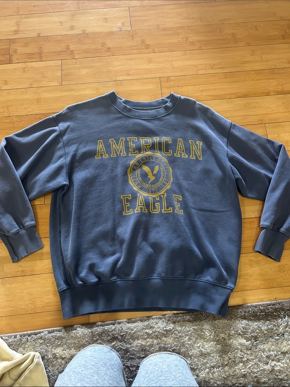 American Eagle Outfitters Blue Crewneck with Yellow Graphic
